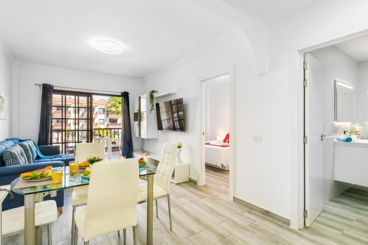 Sunshine Smart Home Hi-End Services Av Streaming Arona  Eksteriør billede